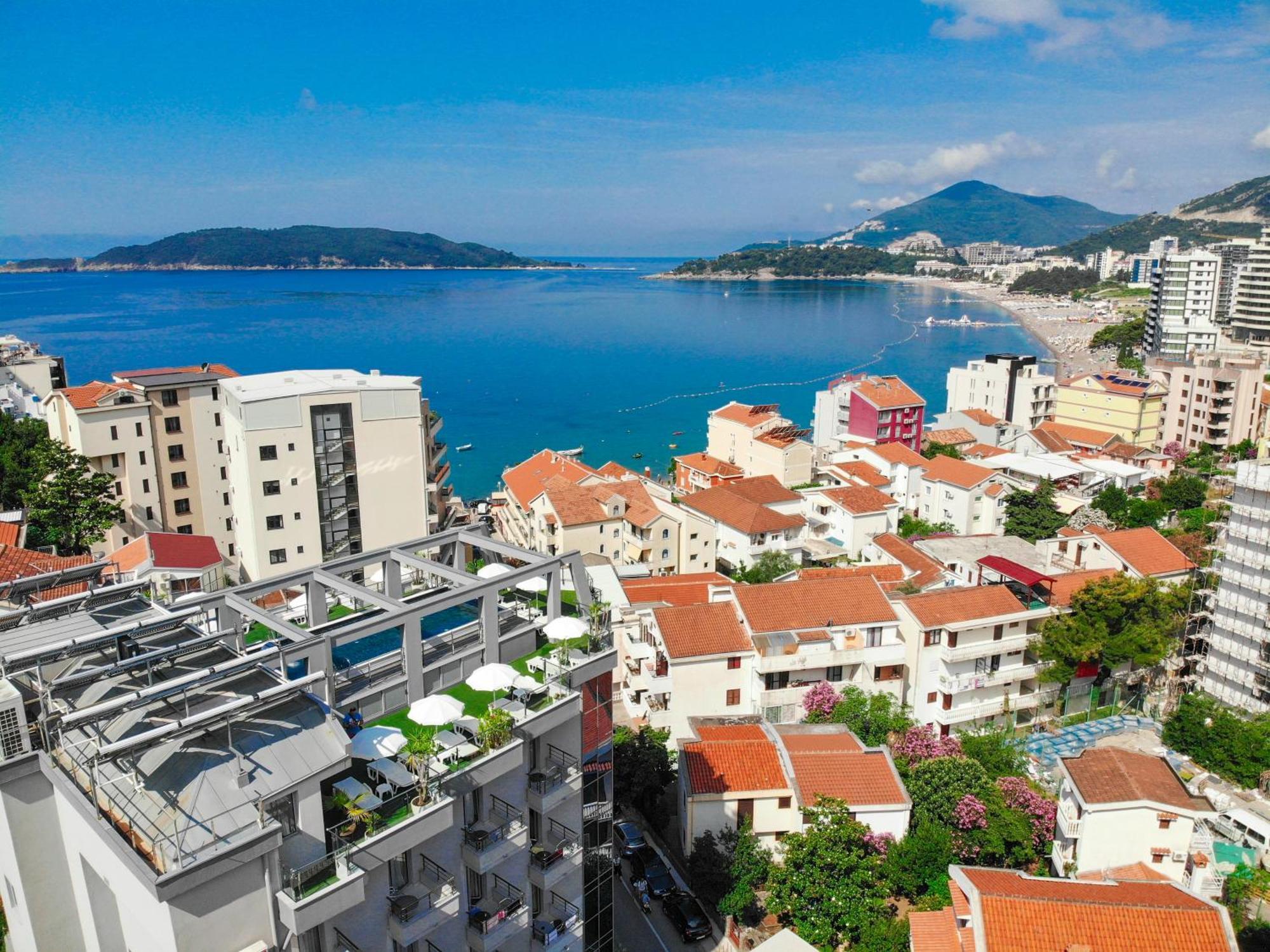 Hotel La Mer Budva Bagian luar foto