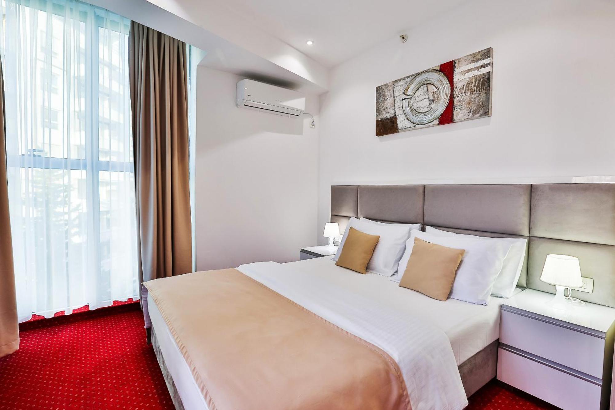 Hotel La Mer Budva Bagian luar foto